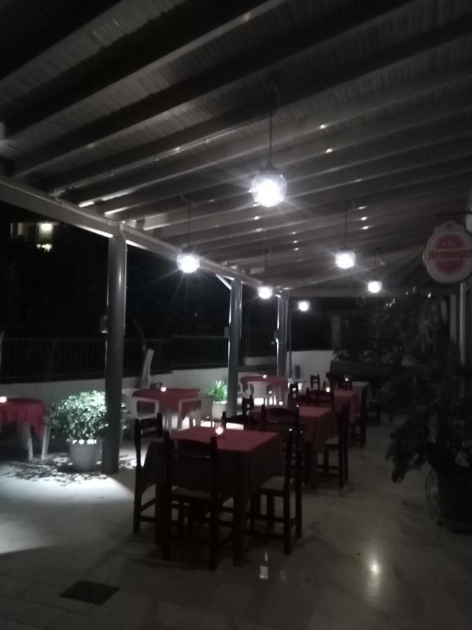 Aragorn Paradise Garden Moraitika Bagian luar foto